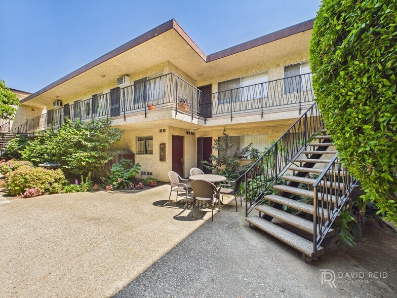 616 Prospect Ave, South Pasadena, CA à vendre - Photo de l’immeuble – Image 2 sur 5