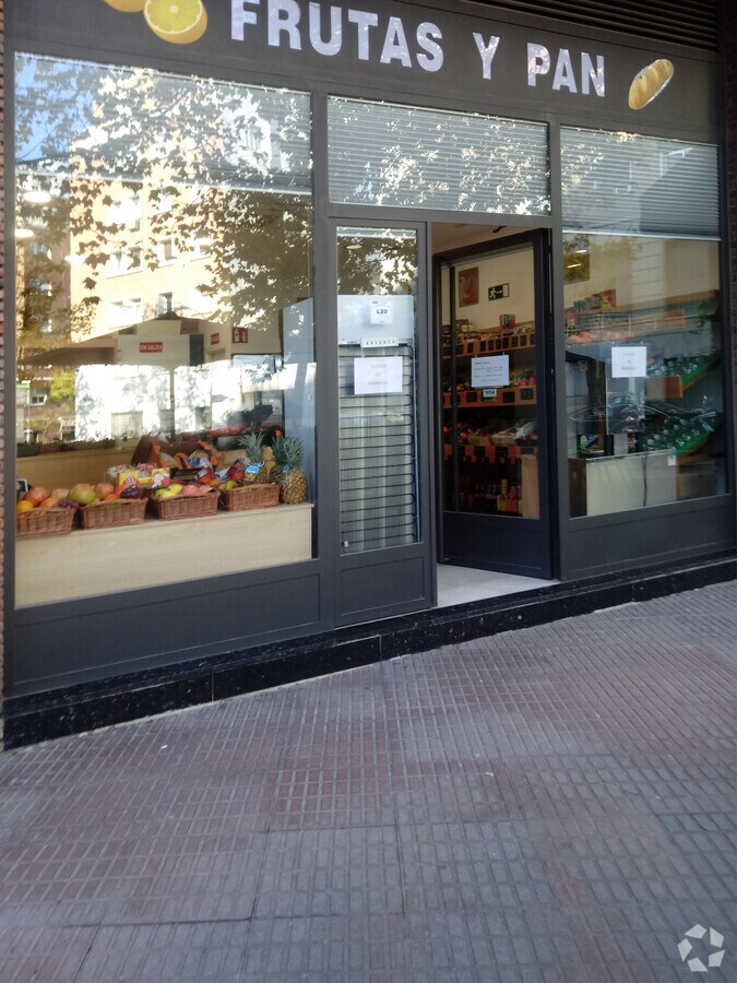 Calle de Bretón de los Herreros, 46, Madrid, MAD 28003 - Lot Puerta 04 - - Photo intérieure - Image 2 of 5