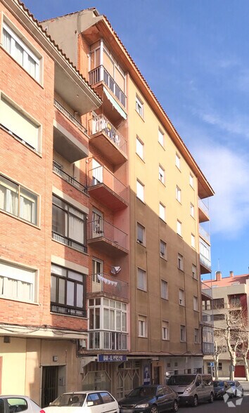Travesía de Castillejos, 2, Segovia, Segovia à louer - Photo de l’immeuble – Image 1 sur 1