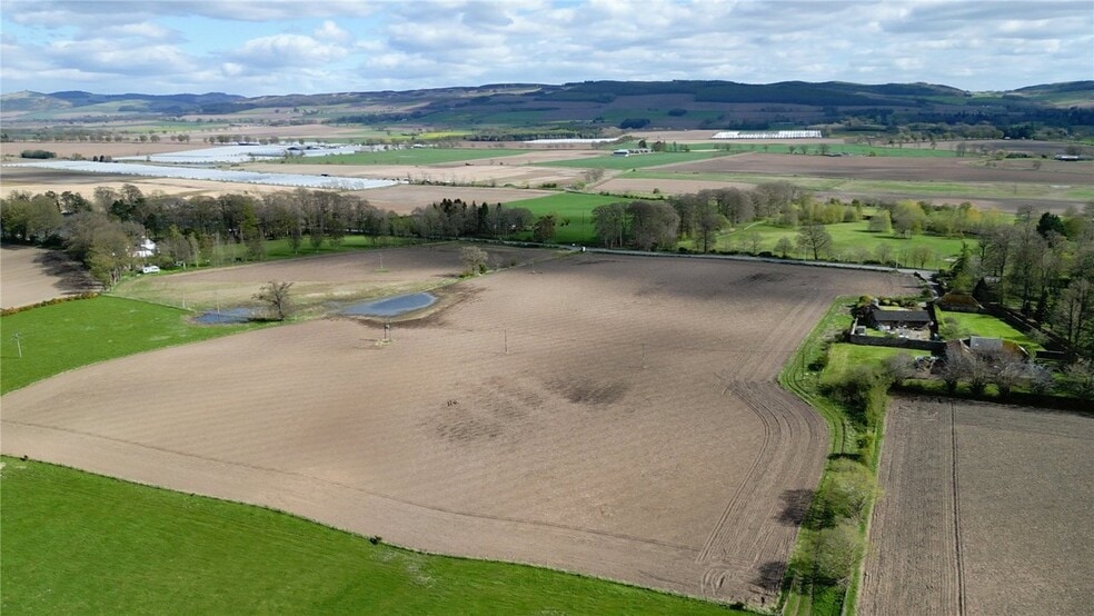 Forfar Rd, Coupar Angus à vendre - Aérien – Image 2 sur 4