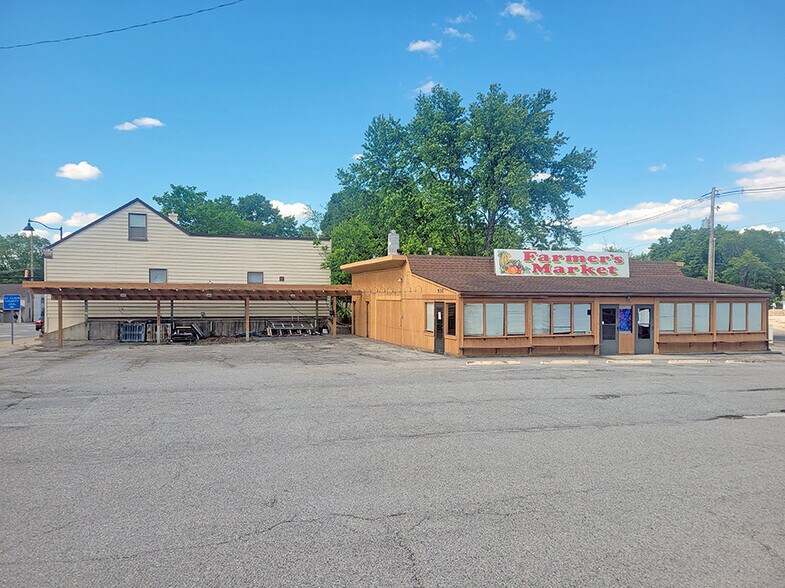 500 N Illinois St, Belleville, IL à vendre - Photo de l’immeuble – Image 2 sur 4