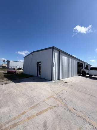 Plus de détails pour 3609 Wow Rd, Corpus Christi, TX - Industriel/Logistique à louer