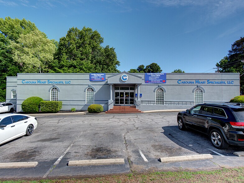 902 W Meeting St, Lancaster, SC à vendre - Photo principale – Image 1 sur 1