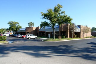 Plus de détails pour 925 S Semoran Blvd, Winter Park, FL - Bureau à vendre