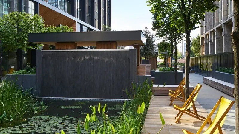 2 Clove Cres, Londres à louer - Photo de l’immeuble – Image 3 sur 23