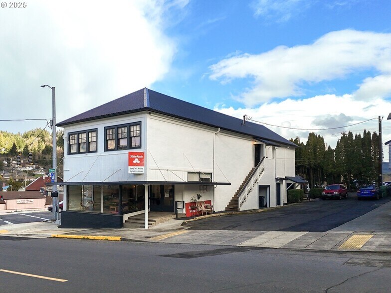 29 Nehalem St, Clatskanie, OR à vendre - Photo de l’immeuble – Image 3 sur 18