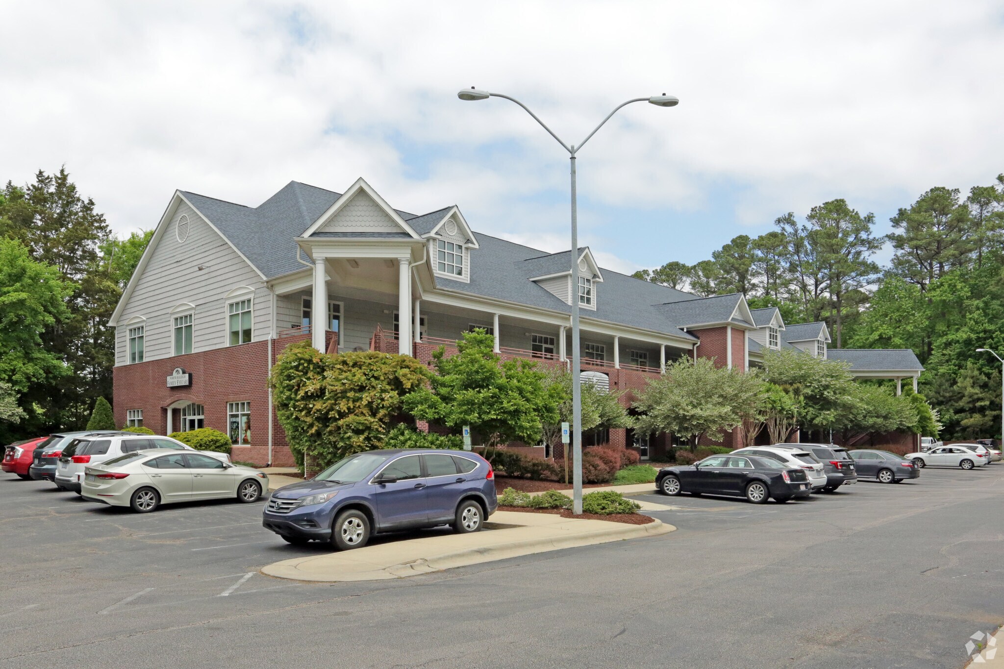 10224 Durant Rd, Raleigh, NC à louer Photo principale– Image 1 sur 8