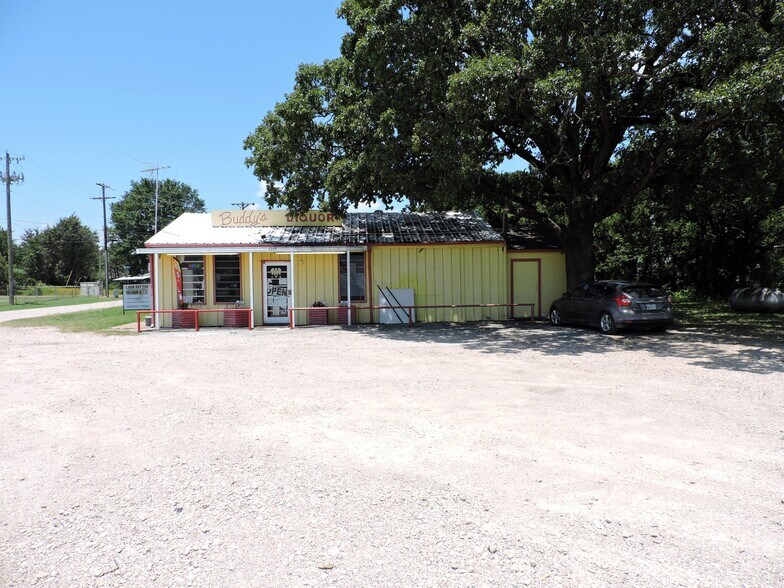 2324 W Main St, Gun Barrel City, TX à vendre - Photo de l’immeuble – Image 3 sur 12