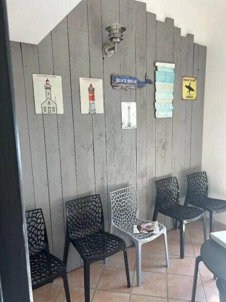 14 Avenue Gabriel Péri, Villeneuve-lès-Avignon à vendre - Photo de l’immeuble – Image 3 sur 3