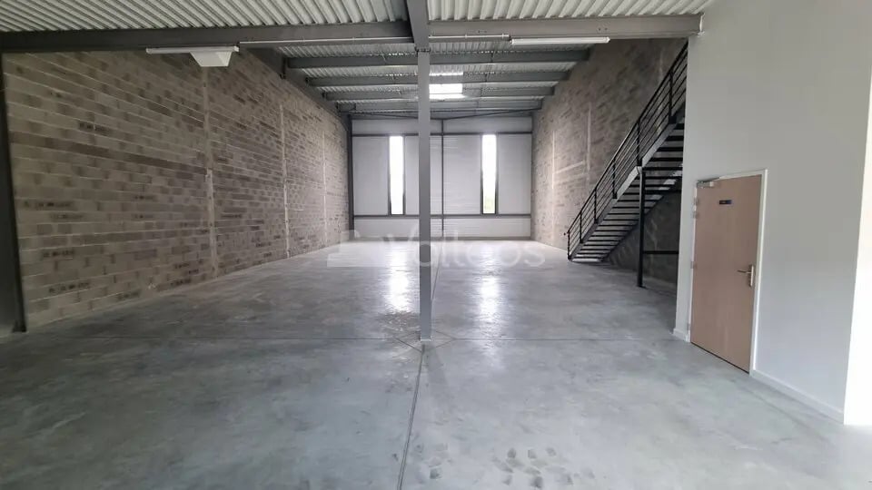 25 Rue Des Usines, Fenouillet à louer - Photo de l’immeuble – Image 2 sur 10