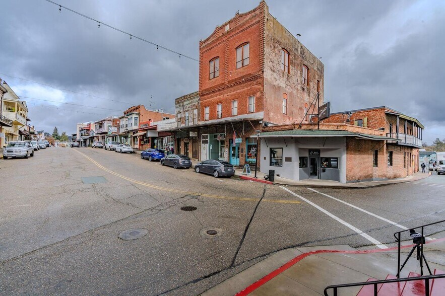 4 Main St, Jackson, CA à vendre - Photo de l’immeuble – Image 3 sur 28
