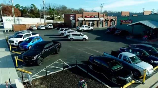 Main Street Square portefeuille de 2 biens à vendre sur LoopNet.fr - Vidéo sur l’annonce professionnelle – Image 2 sur 11