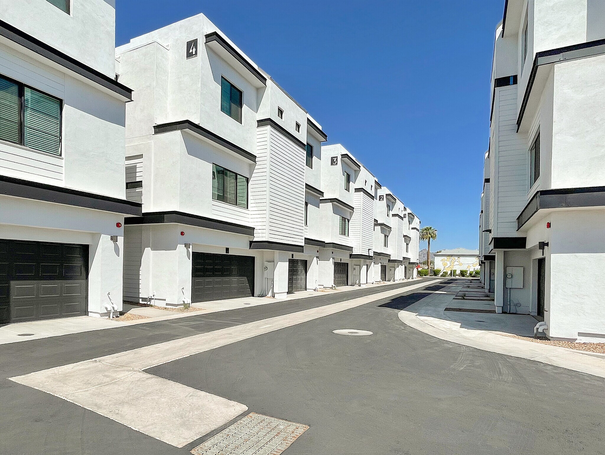 3213 E Flower St, Phoenix, AZ à vendre Photo principale– Image 1 sur 6