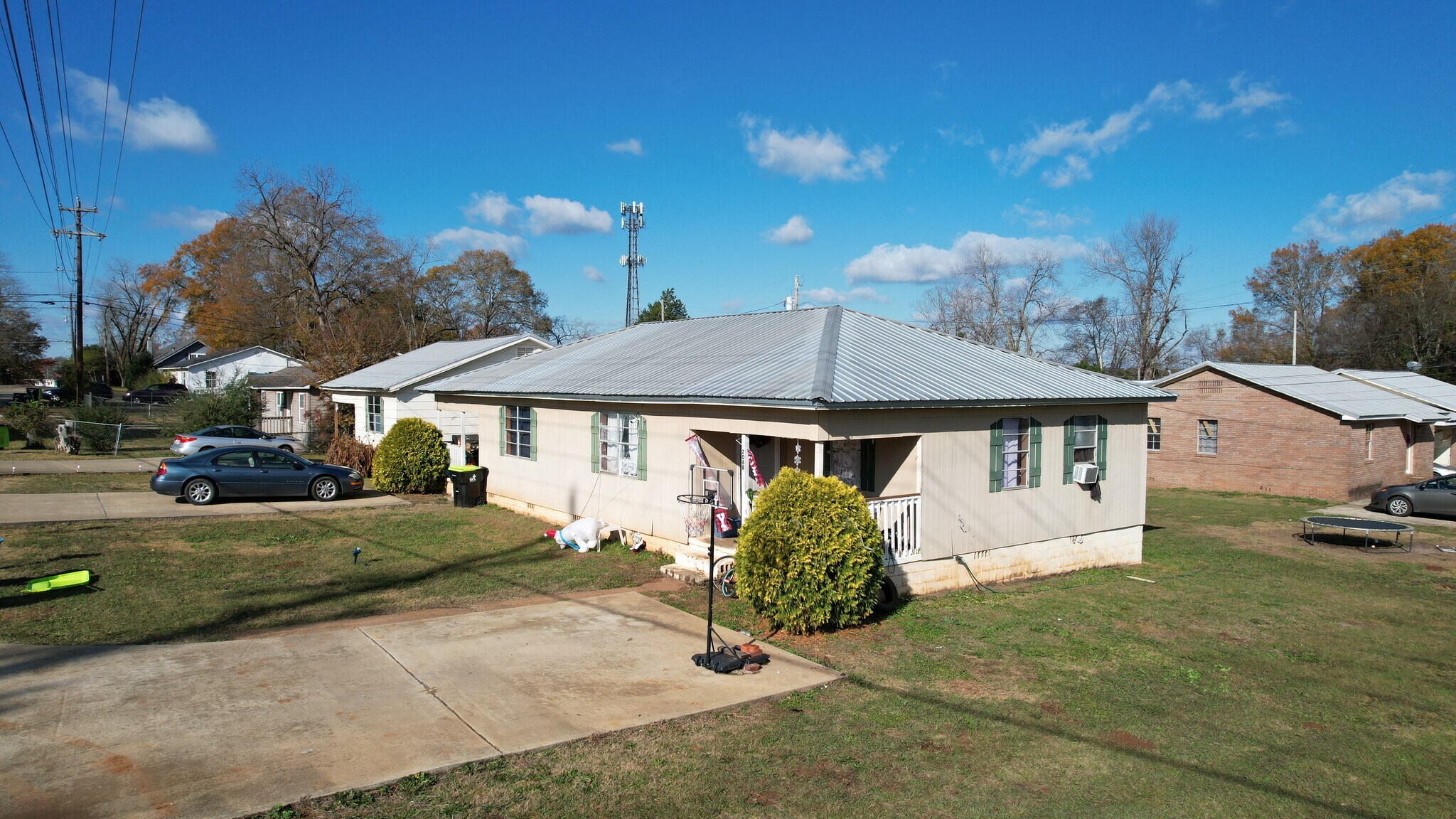 208B E 1st St, Sylacauga, AL à vendre Photo principale– Image 1 sur 2