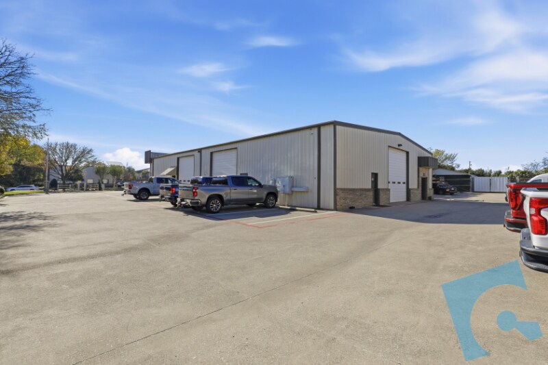 1594-1598 Hart Ct, Southlake, TX à vendre - Photo de l’immeuble – Image 2 sur 12