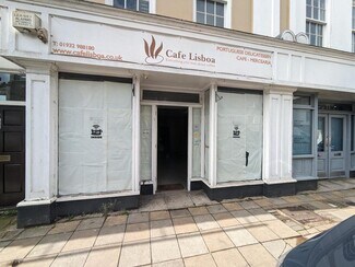 Plus de détails pour 9-15 Windsor St, Chertsey - Bureau, Local commercial à louer