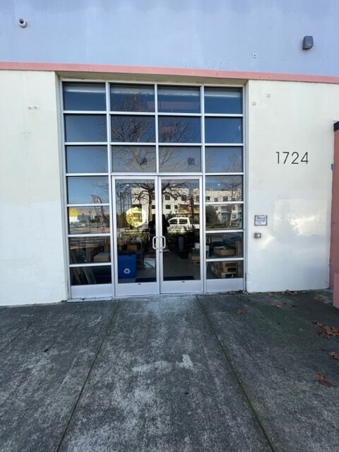 1724 Mandela Pky, Oakland, CA à louer Photo intérieure– Image 1 sur 5