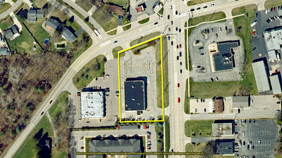 36485 Garfield Rd, Clinton Township, MI à vendre - Photo de l’immeuble – Image 2 sur 15