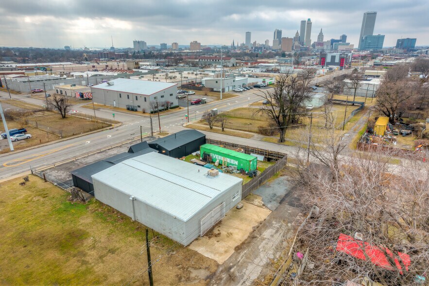 213 S Rockford Ave, Tulsa, OK à louer - Photo de l’immeuble – Image 2 sur 12