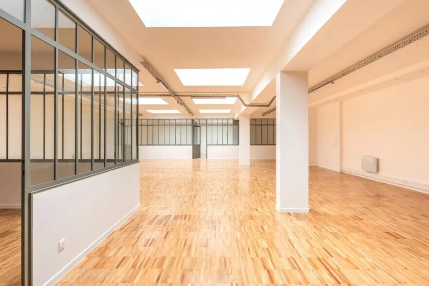 Bureau dans Paris à vendre - Photo de l’immeuble – Image 3 sur 10