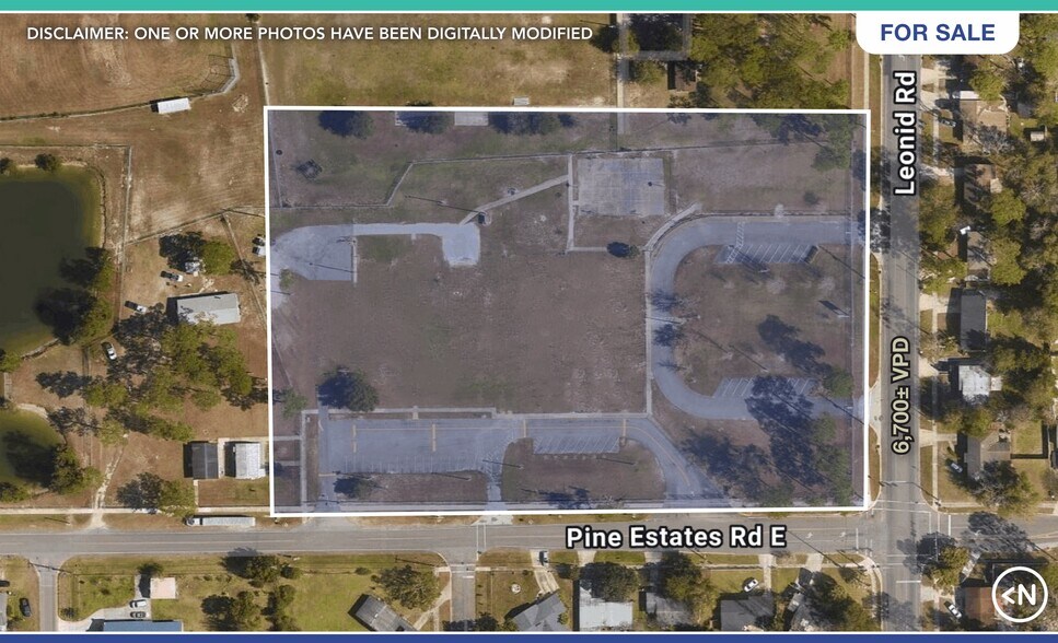 10741 Pine Estates Rd E, Jacksonville, FL à vendre - Photo de l’immeuble – Image 2 sur 4
