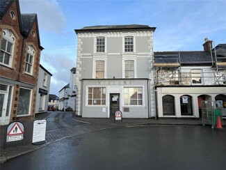 Plus de détails pour 1 The Sq, Bradworthy - Local commercial à louer