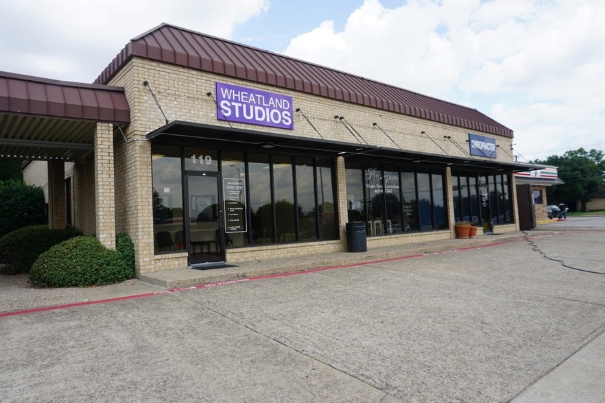 115-119 W Wheatland Rd, Duncanville, TX à louer - Photo de l’immeuble – Image 3 sur 16