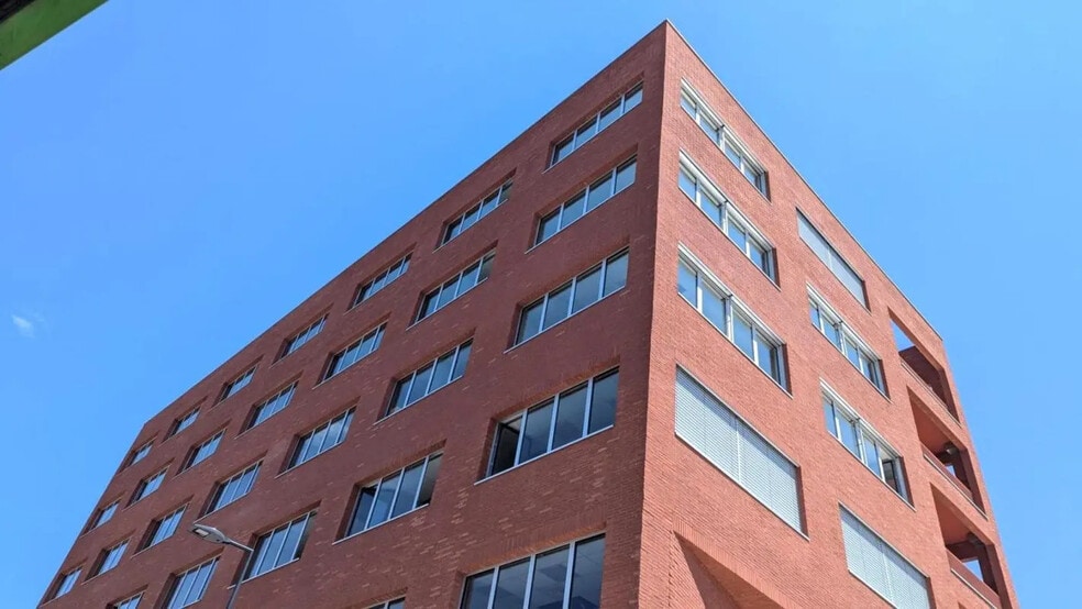 Bureau dans Toulouse à louer - Photo de l’immeuble – Image 3 sur 28