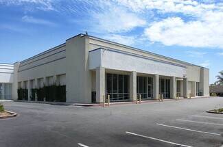 Plus de détails pour 1107 S Harbor Blvd, Santa Ana, CA - Local commercial à vendre