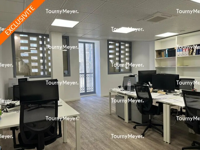 Bureau dans Bordeaux à louer - Photo de l’immeuble – Image 2 sur 8