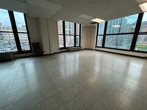 4740-4750 N Sheridan Rd, Chicago, IL à louer Photo intérieure– Image 1 sur 4