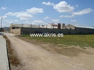 Plus de détails pour Terrain à vendre