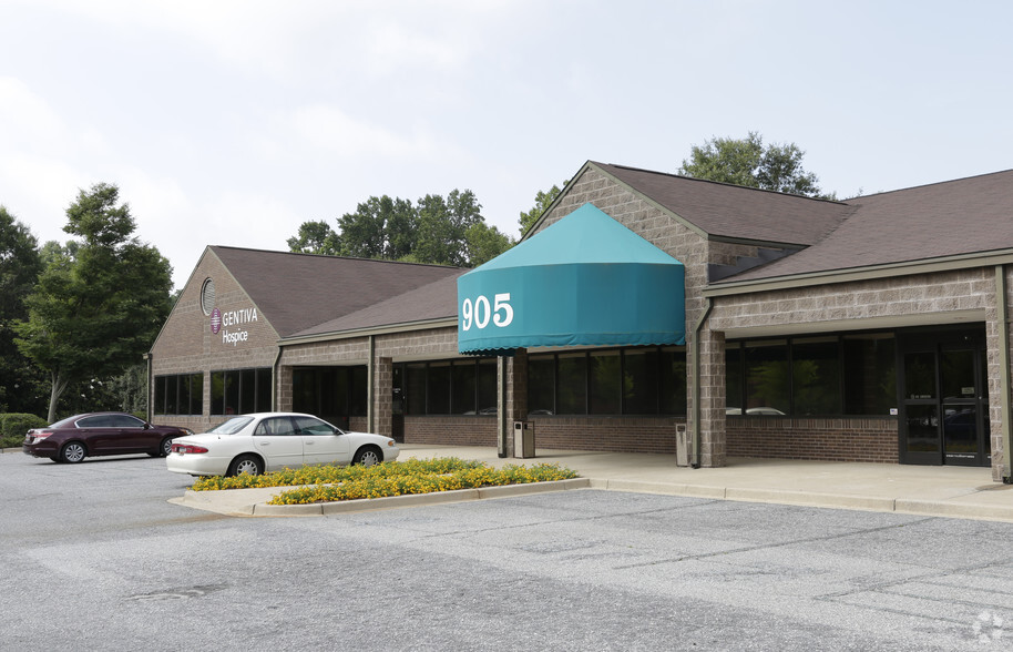 905 E Main St, Spartanburg, SC à louer - Photo de l’immeuble – Image 3 sur 5