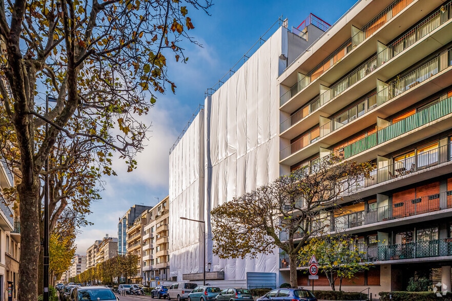 50/54 Rue De Silly, Boulogne-Billancourt à louer - Photo de l’immeuble – Image 2 sur 4