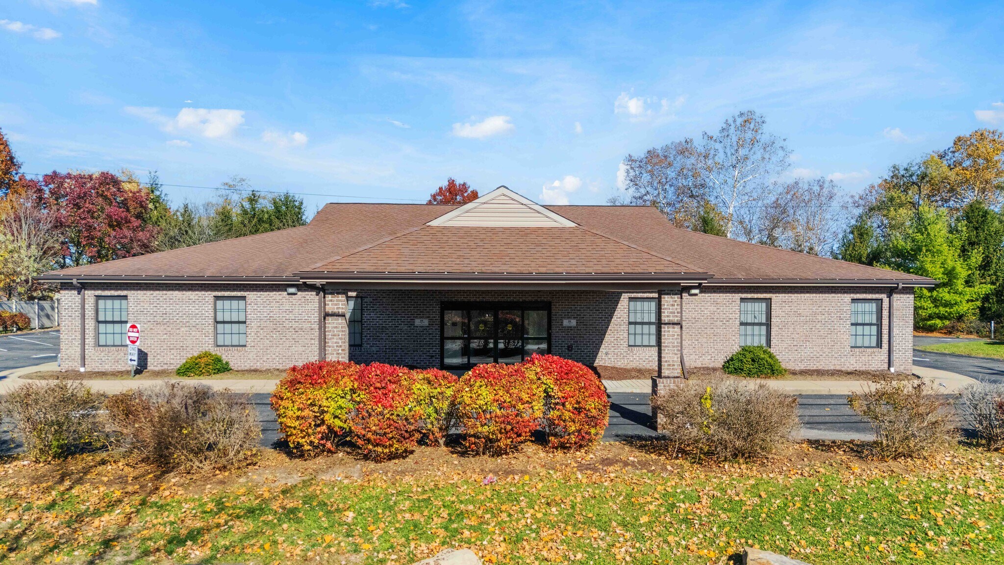 86 Coraopolis Rd, Coraopolis, PA à louer Photo de l’immeuble– Image 1 sur 57