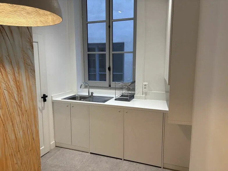 Bureau dans Lyon à louer - Photo intérieure – Image 3 sur 13