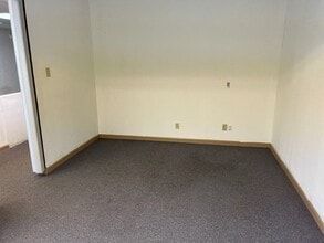 1702-2026 W US Highway 20, Michigan City, IN à louer Photo intérieure– Image 1 sur 4