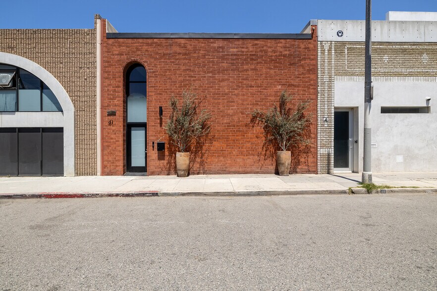 41 Market St, Venice, CA à louer - Photo de l’immeuble – Image 1 sur 3
