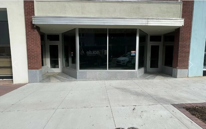 422 E Capitol St, Jackson, MS à louer - Photo de l’immeuble – Image 2 sur 4