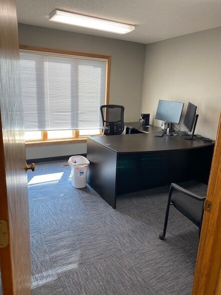 21151 John Milless Dr, Rogers, MN à louer - Photo intérieure – Image 3 sur 5