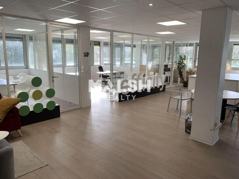 Bureau dans Caluire-et-Cuire à louer - Photo intérieure – Image 2 sur 7