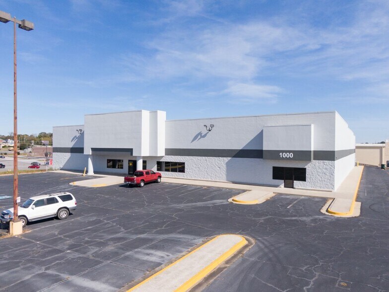 2525 Pio Nono Ave, Macon-Bibb, GA à louer - Photo de l’immeuble – Image 2 sur 7