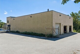 Plus de détails pour 61 Mathewson Dr, Weymouth, MA - Local commercial à vendre