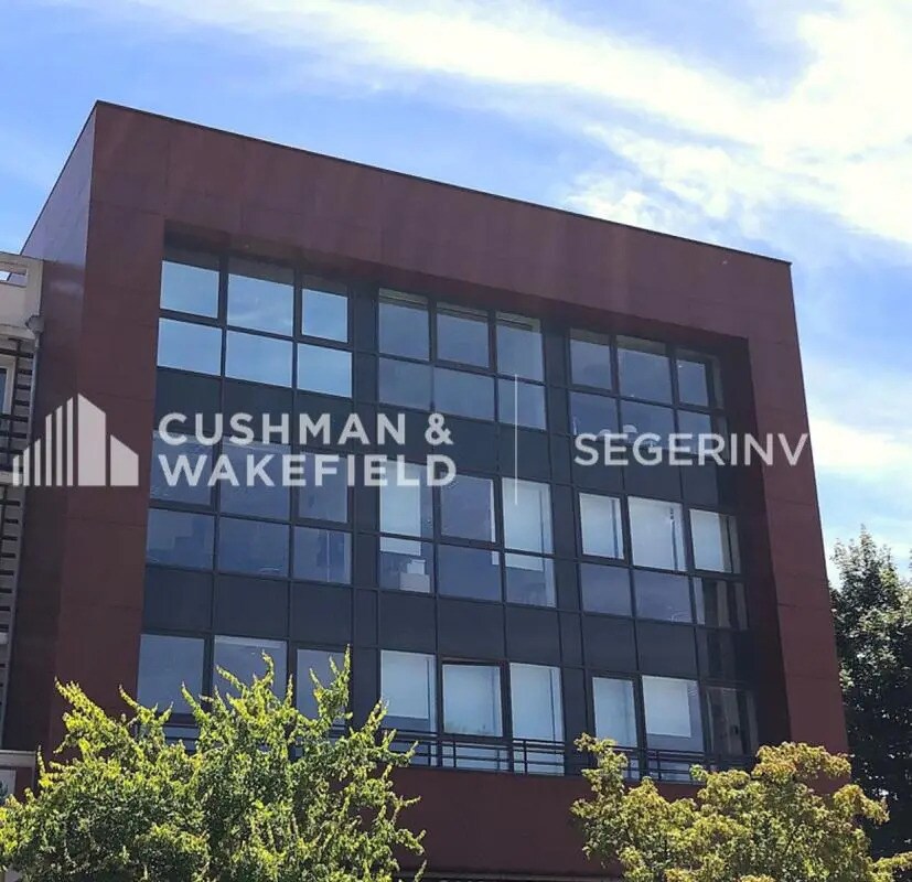 Bureau dans Chalon-sur-Saône à vendre Photo de l’immeuble– Image 1 sur 16