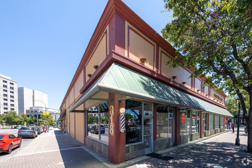 208-220 Marshall St, Redwood City, CA à vendre - Photo de l’immeuble – Image 3 sur 9