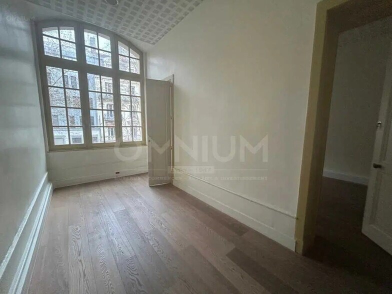 6 Cours De La Liberté, Lyon à louer - Photo de l’immeuble – Image 3 sur 5