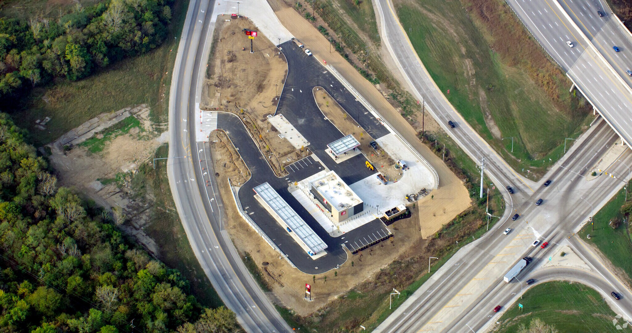 1805 Jackson pike, Columbus, OH à vendre Photo principale– Image 1 sur 2