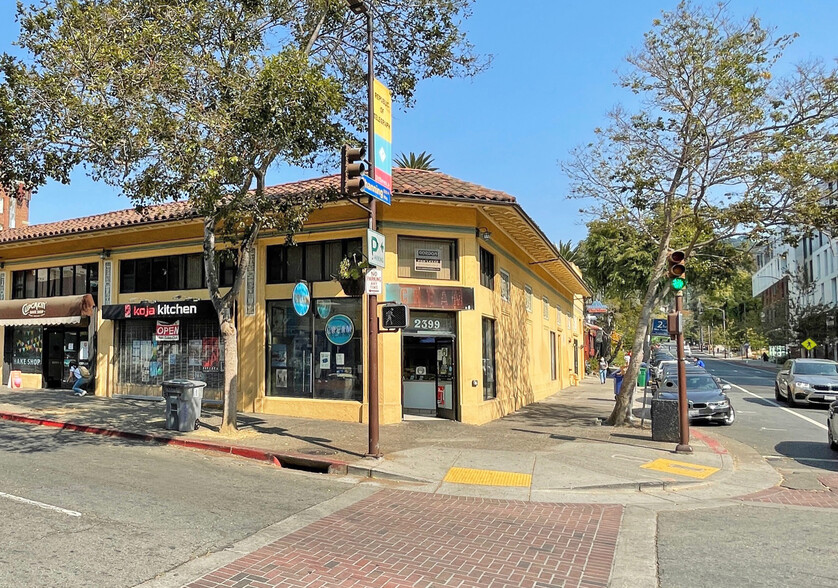 2375-2399 Telegraph Ave, Berkeley, CA à louer - Photo de l’immeuble – Image 1 sur 11