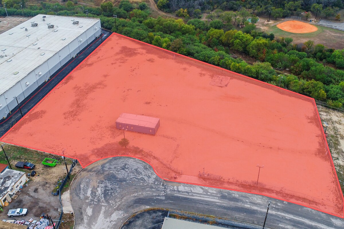 9711 Cobb St, San Antonio, TX à vendre Photo de l’immeuble– Image 1 sur 15