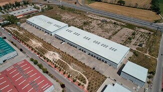 Plus de détails pour Avenida De La Barca, 45, Azuqueca de Henares - Industriel/Logistique à louer